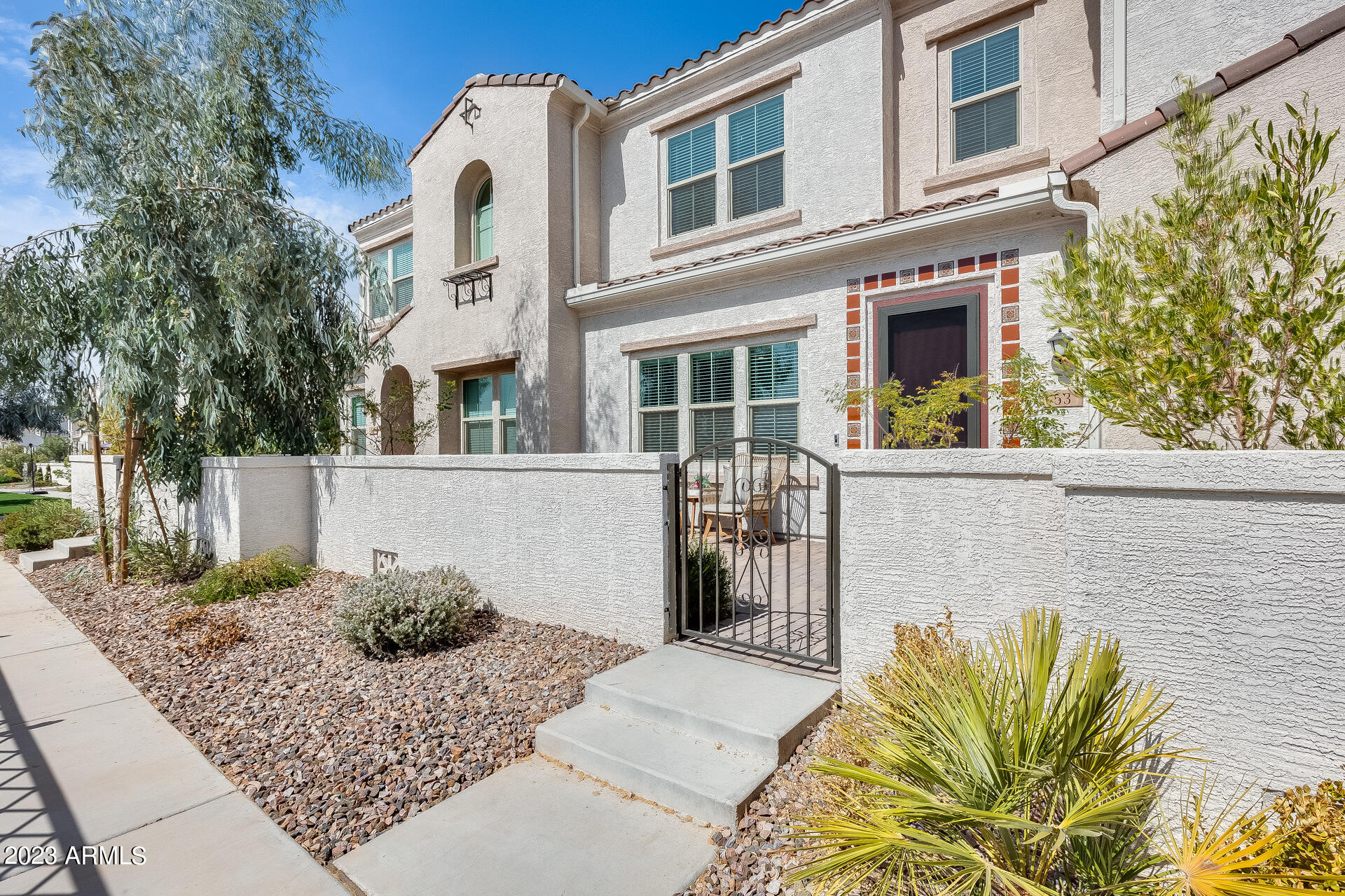 53 4077 S Sabrina Drive, Sold in Chandler Zoocasa