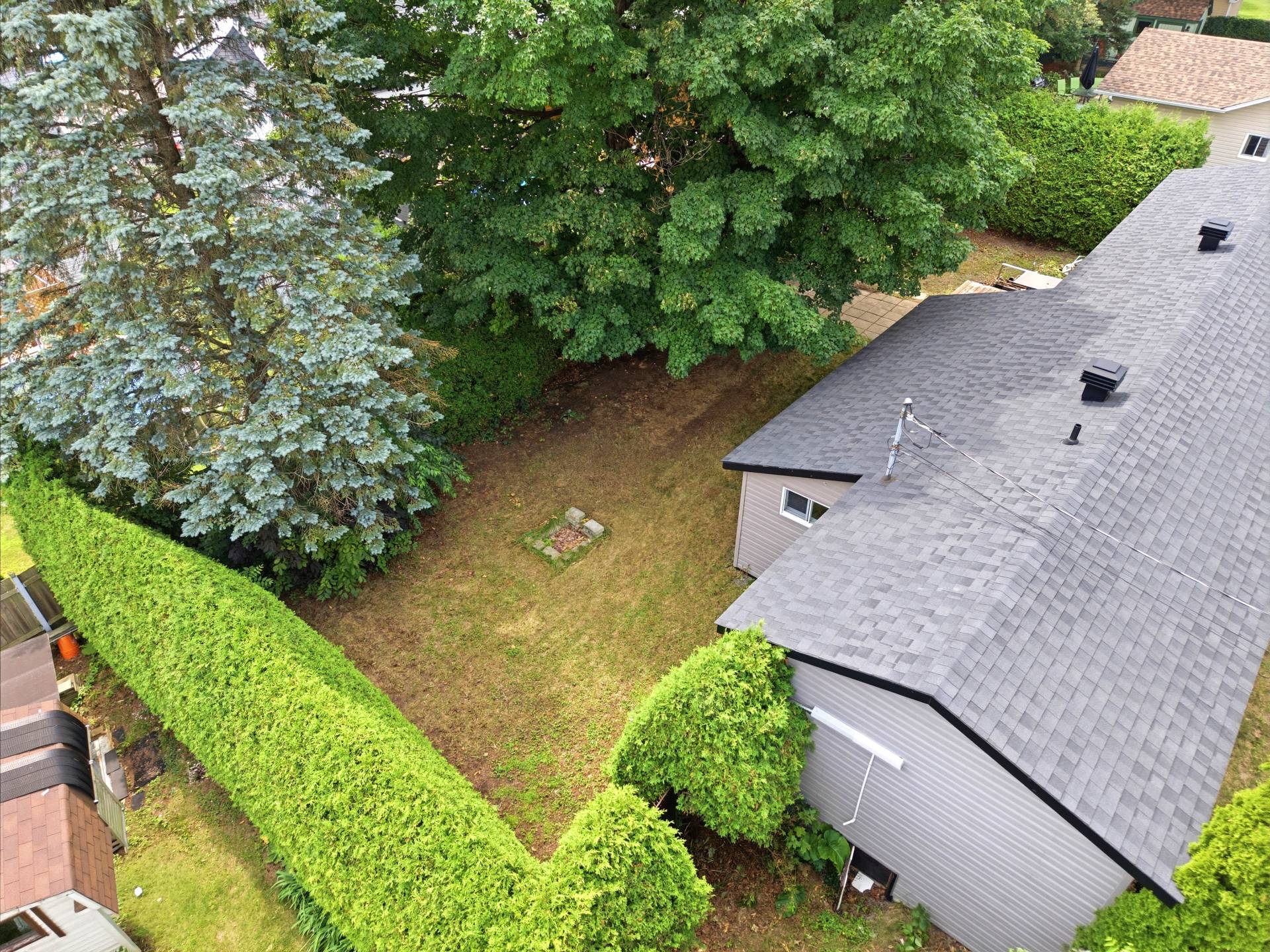 Residential in Sainte-Marie-Madeleine 4