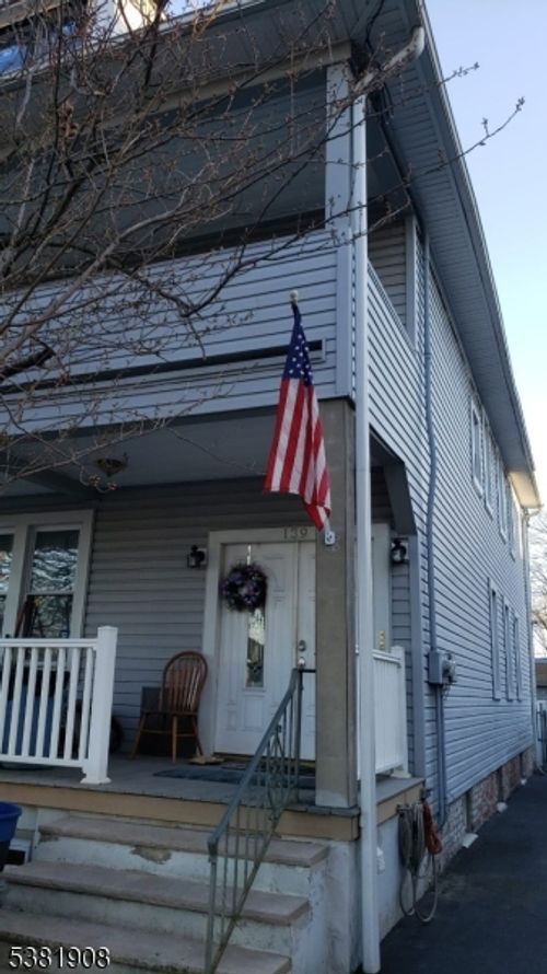 2-139 Little St, Belleville, NJ, 07109-3228 | Card Image