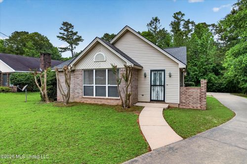 9536 Poni Place, Diamondhead, MS, 39525 | Card Image