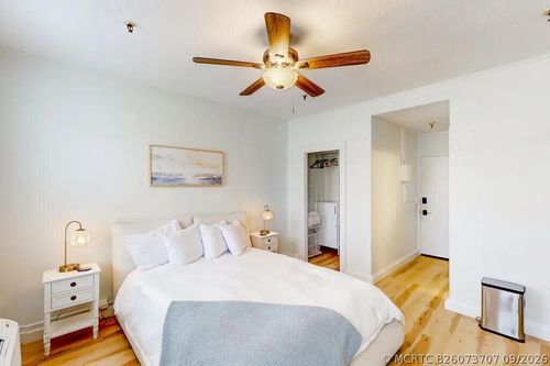 3215-235 Sunrise Ave, Palm Beach, FL, 33480-3812 | Card Image