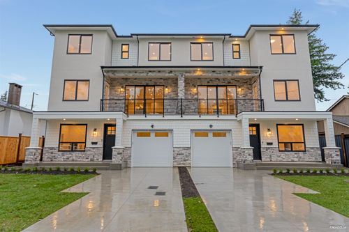 {{alt}} | Card Image