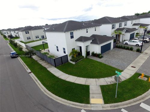 12763 Sw 214th Ter, Miami, FL, 33177-5981 | Card Image