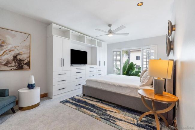 Private suite with built-ins and ocean view. | Image 15