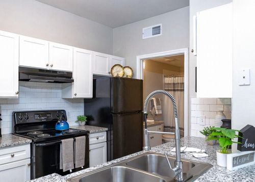 936-17111 Hafer Road, Houston, TX, 77090 | Card Image