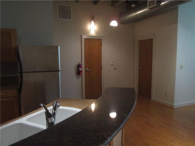 APT-210 - 1615 W Oleander St, Condo with 1 bedrooms, 1 bathrooms and null parking in Fort Worth TX | Image 8