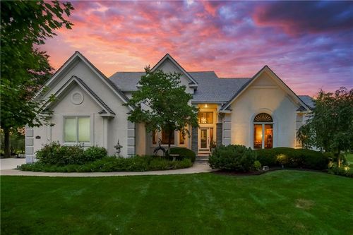 16810 S Grace Dr, Village Of Loch Lloyd, MO, 64012-4172 | Card Image