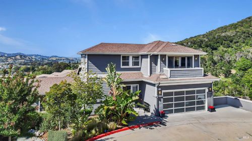 11 Edgehill Way, San Rafael, CA, 94903-4203 | Card Image