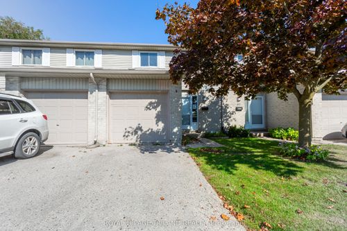 39-30 Clarendon Cres, London, ON, N6C5Y1 | Card Image