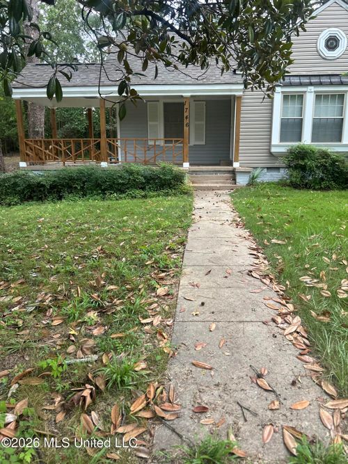 1746 Myrtle St, Jackson, MS, 39202-1335 | Card Image