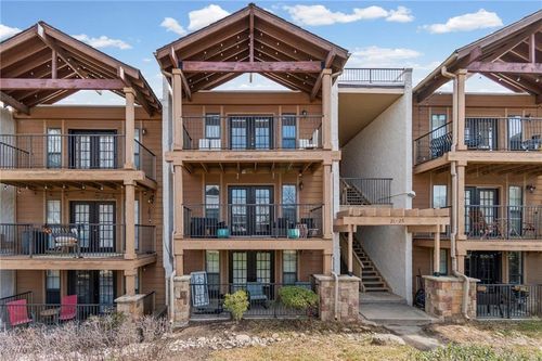 apt-23-4727 Jarboe St, Kansas City, MO, 64112-1334 | Card Image