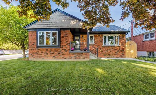 121 W 23rd St, Hamilton, ON, L9C4V6 | Card Image
