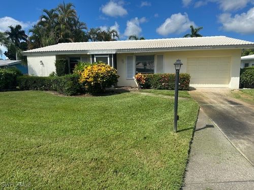 44-44 Lanai Cir, NAPLES, FL, 34112-6901 | Card Image