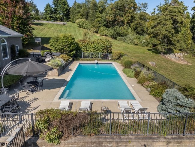 4 Hook Mountain Dr, House other with 5 bedrooms, 4 bathrooms and null parking in Annandale NJ | Image 8