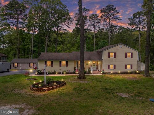 319 Brewington Dr, Salisbury, MD, 21801-3211 | Card Image