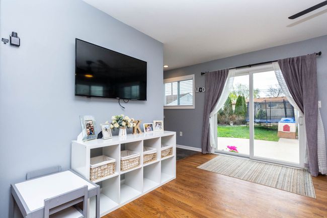 2993 Grange Rd, House other with 3 bedrooms, 2 bathrooms and null parking in Trenton MI | Image 16