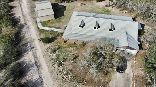 3150 N Highway 59, House other with 4 bedrooms, 2 bathrooms and null parking in Freer TX | Image 34