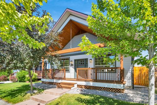 2540 Riata Rd, Missoula, MT, 59808-5204 | Card Image