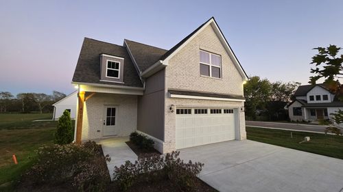 402 Maggie Ct, Chapel Hill, TN, 37034 | Card Image