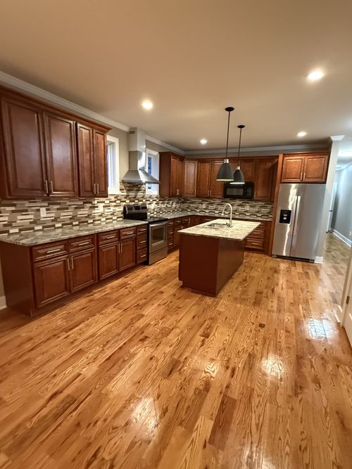 132 Fain St, Nashville, TN, 37210-2808 | Card Image