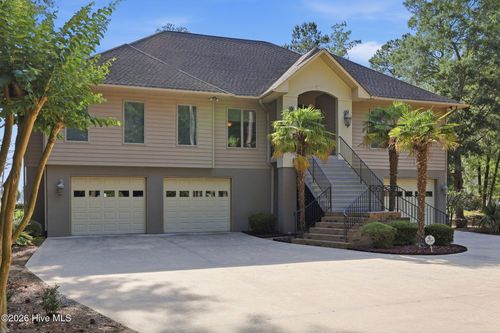 204 Live Oak Ln, Washington, NC, 27889-9765 | Card Image