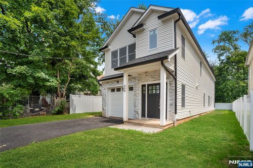 409 John St, Plainfield, NJ, 07060-2028 | Card Image