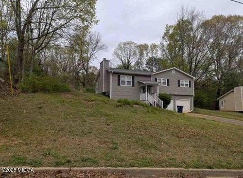 3990 N Quail Dr, Douglasville, GA, 30135-3876 | Card Image