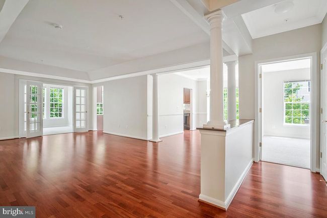 UNIT-206 - 7305 Maplecrest Rd, Condo with 2 bedrooms, 2 bathrooms and null parking in ELKRIDGE MD | Image 7