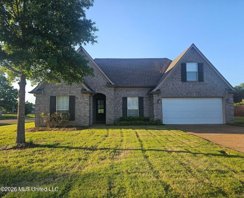 101 Eagle St, Senatobia, MS, 38668-9500 | Card Image