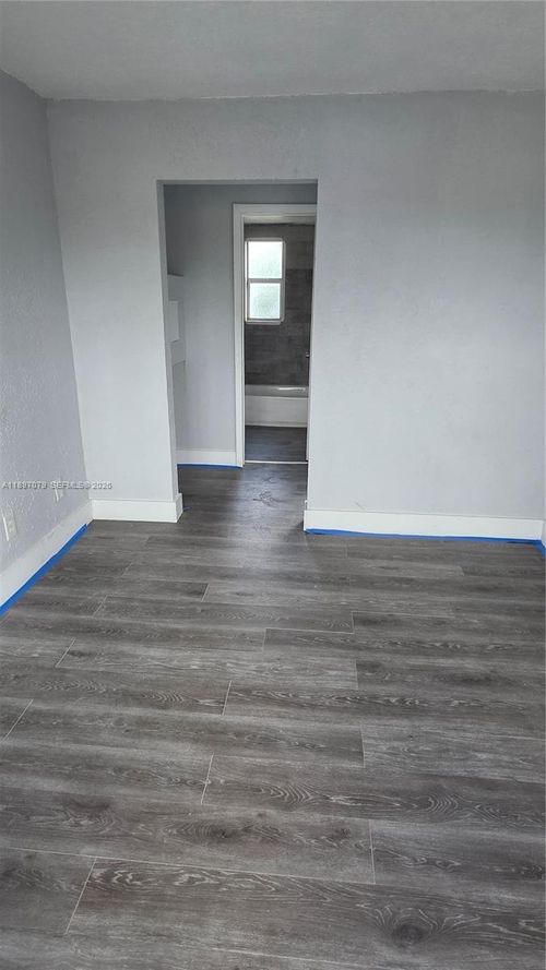 apt-18-7001 Nw 15th Ave, Miami, FL, 33147-7061 | Card Image