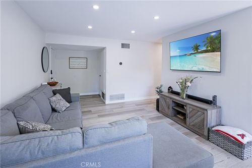 10-971 S Idaho St, La Habra, CA, 90631-6639 | Card Image