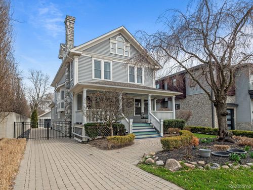 731 Bates St, Birmingham, MI, 48009-1955 | Card Image