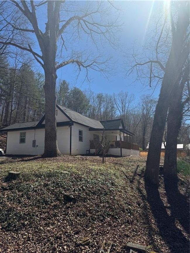 202 Henderson Falls Rd, House other with 5 bedrooms, 4 bathrooms and null parking in Toccoa GA | Image 5