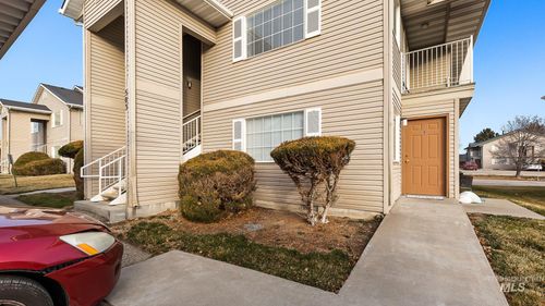 503 Caribou Dr, Mountain Home, ID, 83647-4622 | Card Image