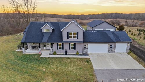 9887 Clyde Park Ave, Byron Center, MI, 49315-8183 | Card Image