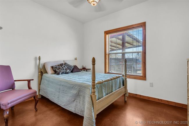 300 Nw 6 Th St, House other with 3 bedrooms, 2 bathrooms and null parking in Kingston OK | Image 30