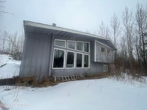 1300 E Mulchatna Dr, Wasilla, AK, 99654-3539 | Card Image