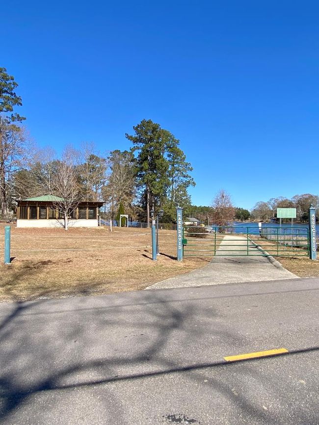 174 Lake David Drive, House other with 3 bedrooms, 2 bathrooms and 2 parking in Picayune MS | Image 18