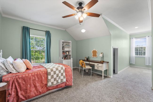 1072 W Secretariat Dr, House other with 4 bedrooms, 5 bathrooms and null parking in Terrell TX | Image 32