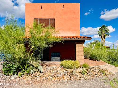 2801 S Paradise Mountain Rd, Tucson, AZ, 85713-3065 | Card Image