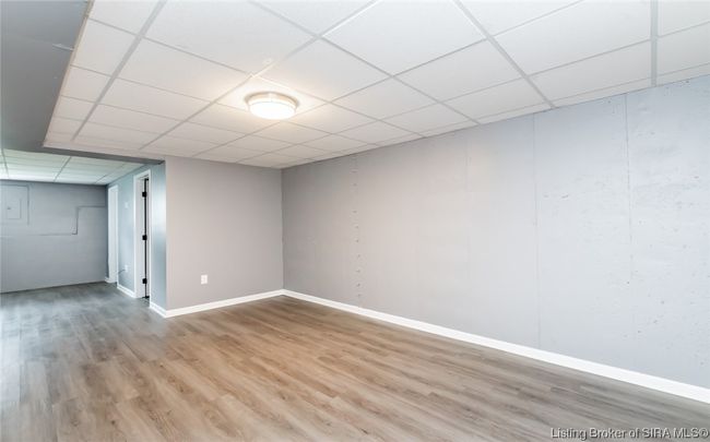 715 Valley View Trce, Home with 4 bedrooms, 3 bathrooms and null parking in New Albany IN | Image 61
