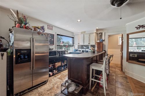 5280 Hosner Rd, Oxford, MI, 48370-1004 | Card Image