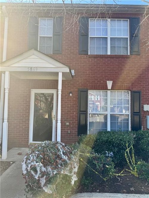 5869 Strathmoor Manor Cir, Lithonia, GA, 30058-2620 | Card Image
