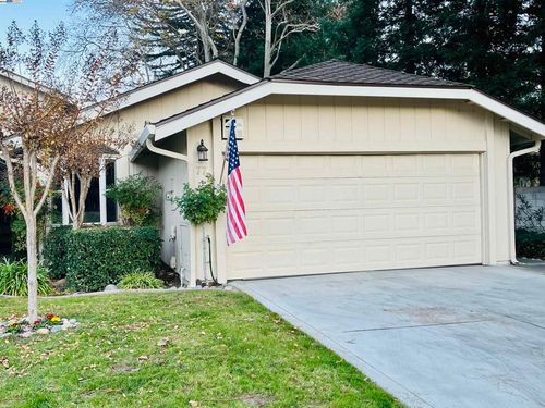 77 Tweed Ln, Danville, CA, 94526-4102 | Card Image