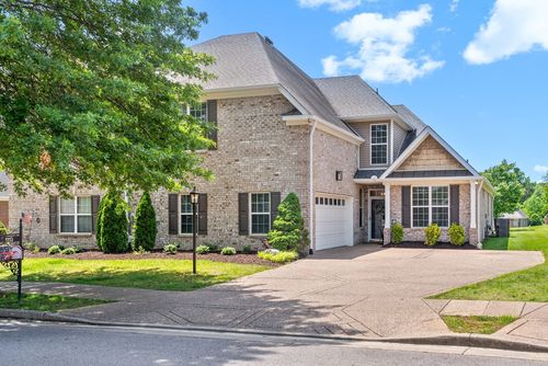 1113 Chickadee Cir, Hermitage, TN, 37076-5628 | Card Image