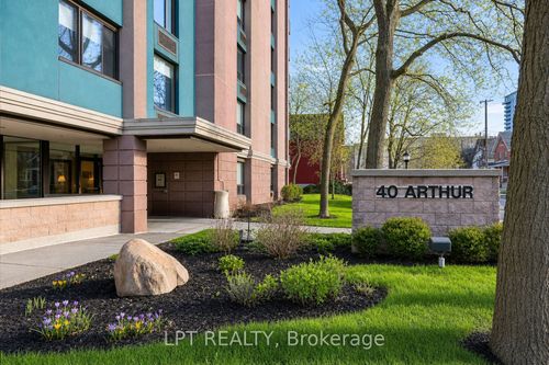 703-40 Arthur St, Ottawa, ON, K1R7T5 | Card Image