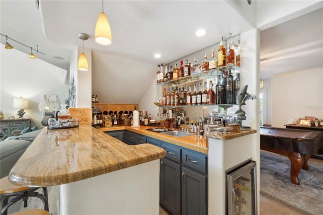 Custom Bar | Image 11
