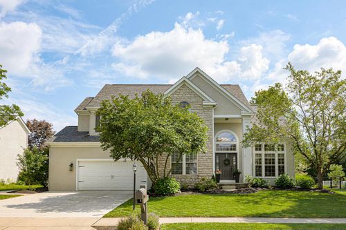 143 Church Ct, Powell, OH, 43065-7567 | Card Image