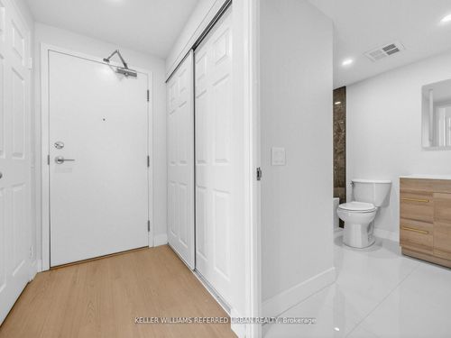 501-7 Bishop Ave, North York, ON, M2M4J4 | Card Image