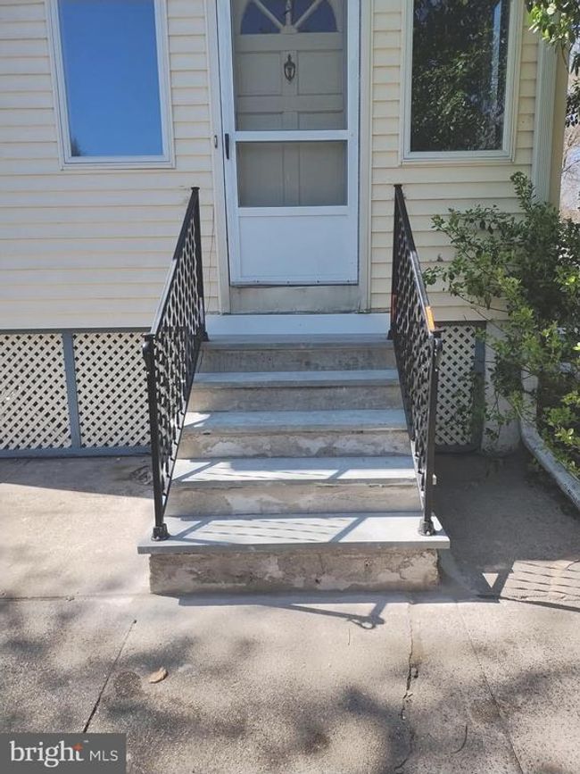 APT-1 - 519 Walnut Ln, Condo with 3 bedrooms, 2 bathrooms and null parking in SWARTHMORE PA | Image 28